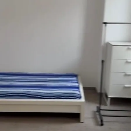 1 2 Personen *